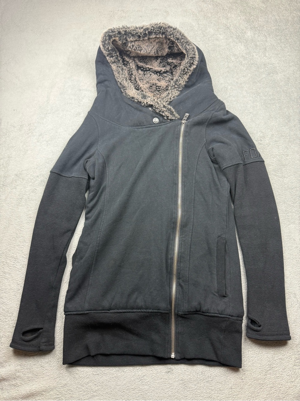 Y2K Black Fox Racing Adverse Sasquatch Women’s Zip-up Hoodie Fur Lining